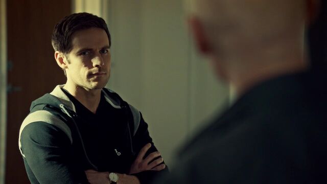 File:OrphanBlackS01E090527.jpg