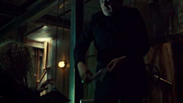 File:OrphanBlackS01E090460.jpg