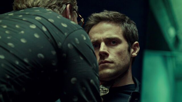 File:OrphanBlackS01E07-2243.jpg