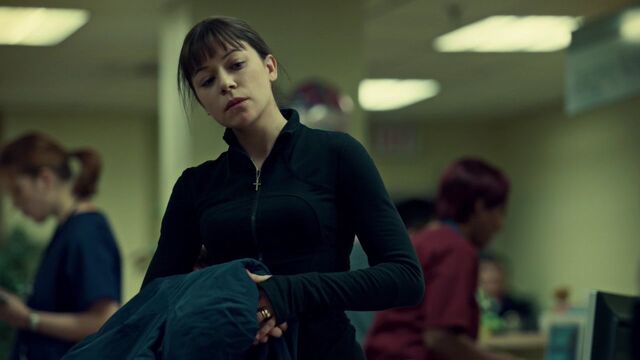 File:OrphanBlackS01E090156.jpg