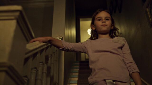 File:OrphanBlackS01E08-2339.jpg