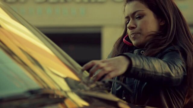 File:OrphanBlackS01E07-1115.jpg