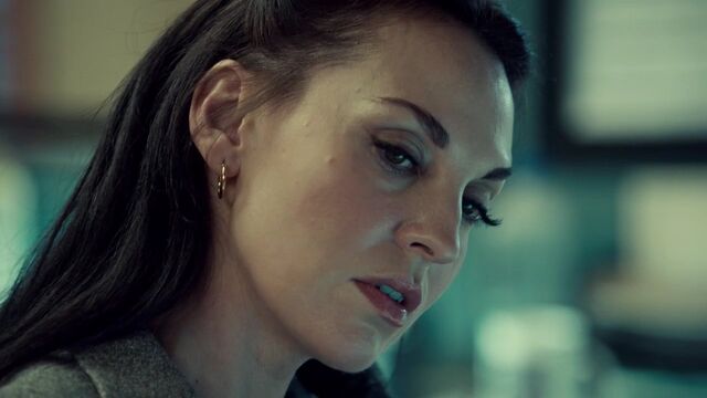 File:OrphanBlackS01E090421.jpg