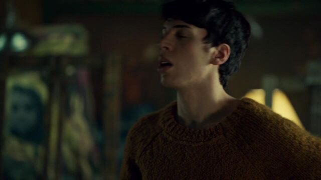 File:OrphanBlackS01E08-1539.jpg