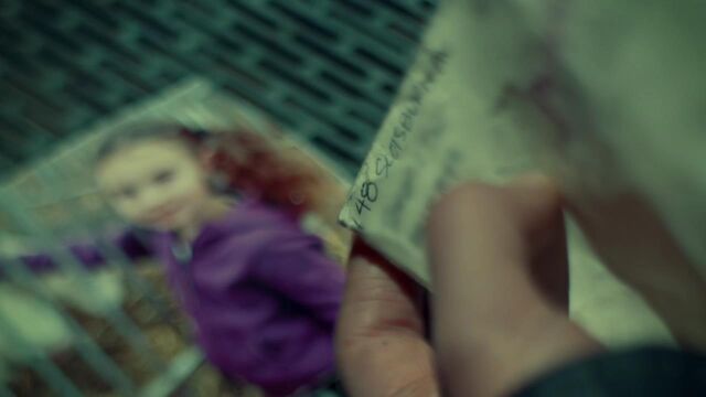 File:OrphanBlackS01E08-1655.jpg
