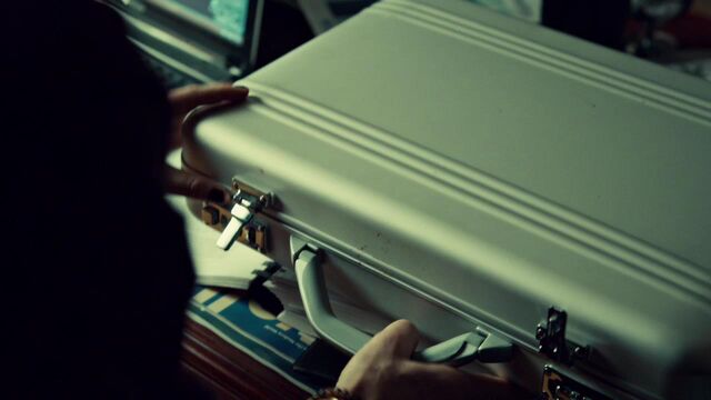 File:OrphanBlackS01E08-1783.jpg
