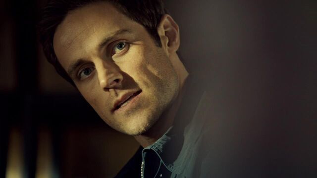 File:OrphanBlackS01E06-2174.jpg