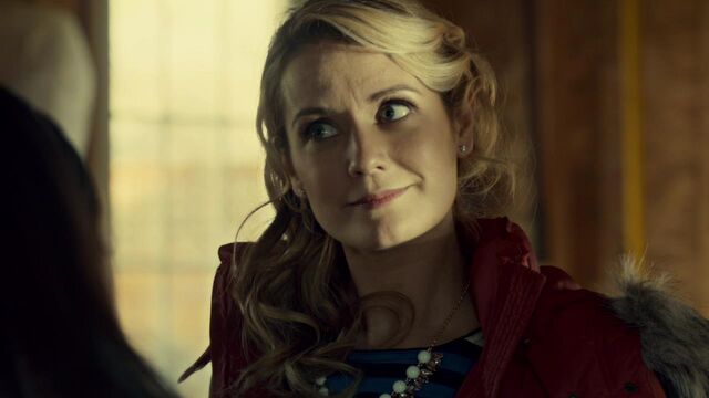 File:OrphanBlackS01E06-2298.jpg