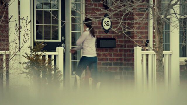 File:OrphanBlackS01E10 1435.jpg