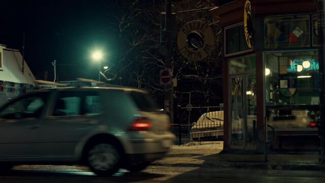 File:OrphanBlackS01E08-2492.jpg