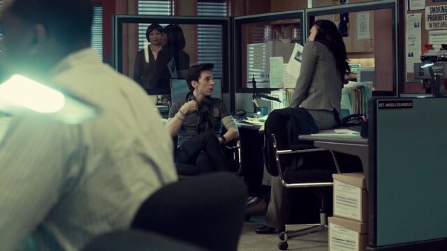 File:OrphanBlackS01E10 0530.jpg