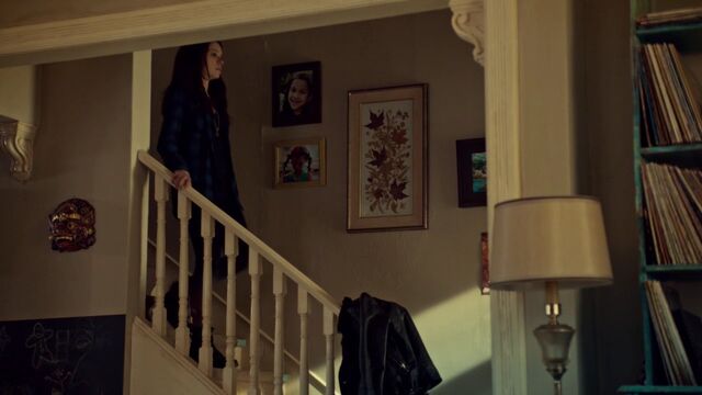 File:OrphanBlackS01E091918.jpg