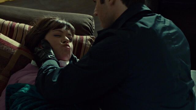 File:OrphanBlackS01E06-1802.jpg