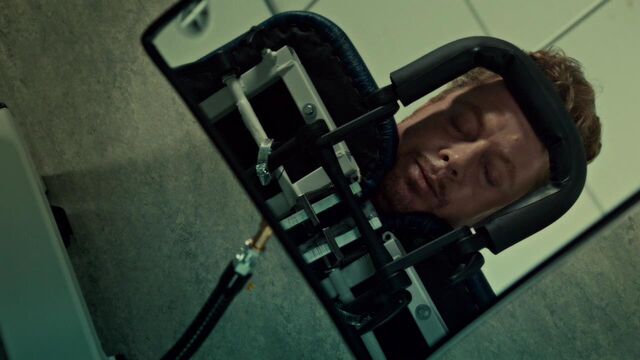 File:OrphanBlackS01E08-0520.jpg