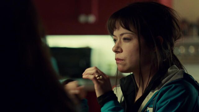 File:OrphanBlackS01E08-2069.jpg