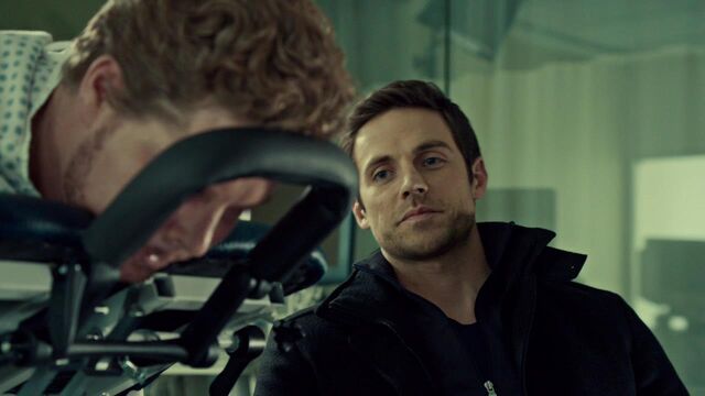 File:OrphanBlackS01E08-1081.jpg