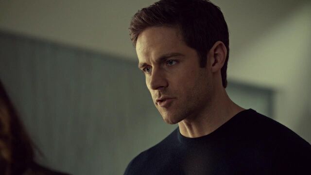 File:OrphanBlackS01E07-0797.jpg