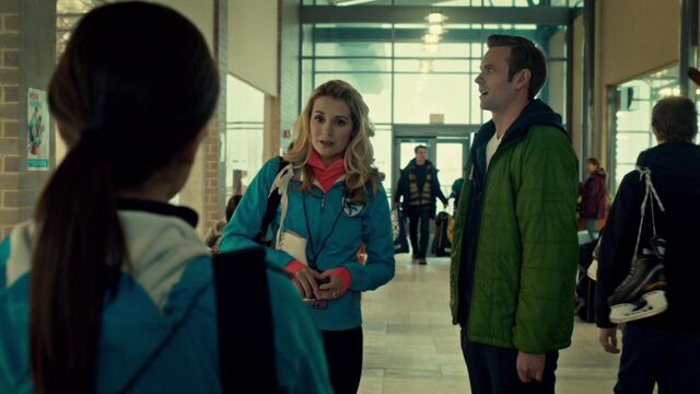 File:OrphanBlackS01E08-0909.jpg