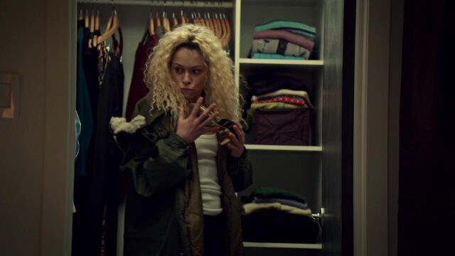 File:OrphanBlackS01E07-1379.jpg