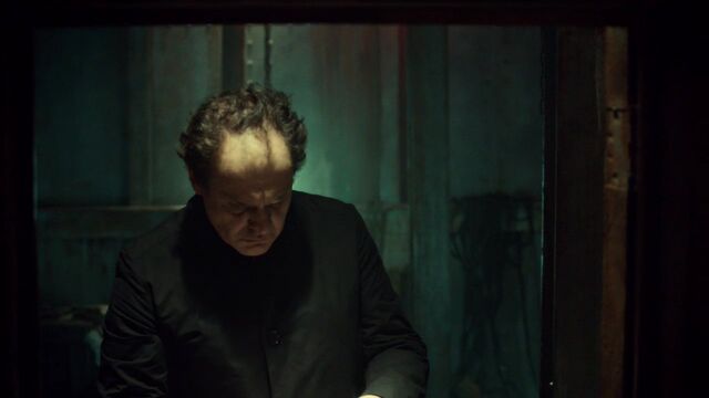 File:OrphanBlackS01E090317.jpg