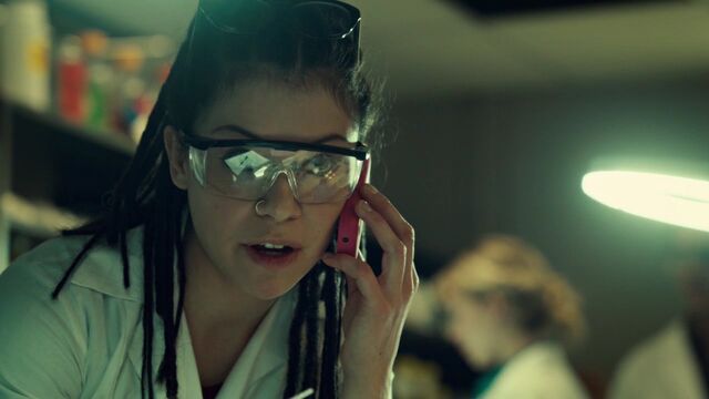File:OrphanBlackS01E090674.jpg