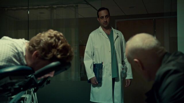 File:OrphanBlackS01E08-1871.jpg