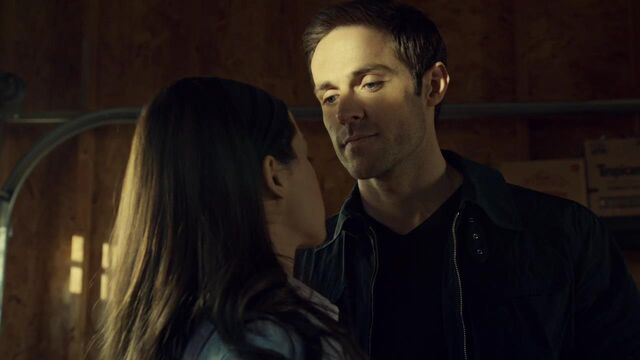 File:OrphanBlackS01E06-2317.jpg