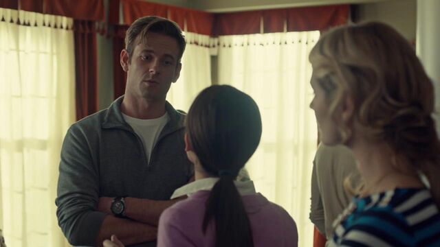 File:OrphanBlackS01E06-1260.jpg