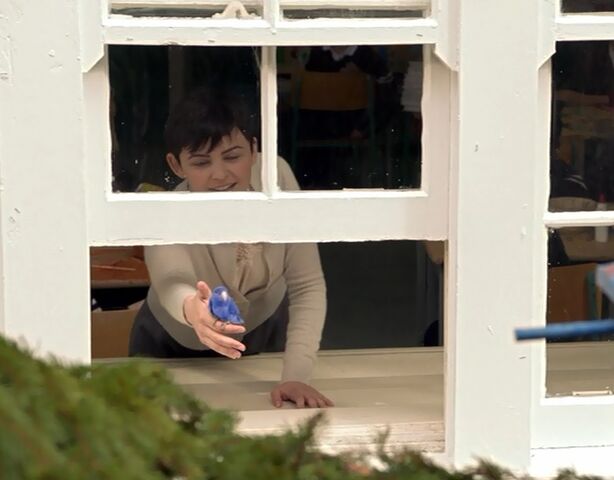 File:1x01 Bluebird.jpg