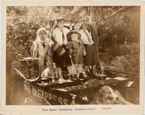 File:Sunday Calm lobby card.jpg