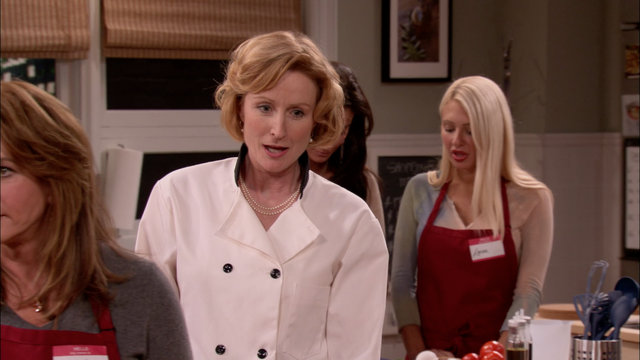 File:1x07VivianStrom.png
