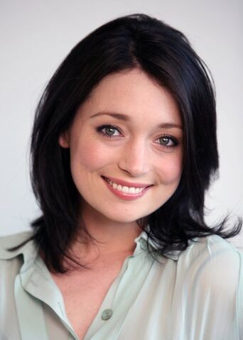 File:Antonia Prebble Portrait.jpg