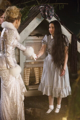 File:Dorothy OUAT.jpg
