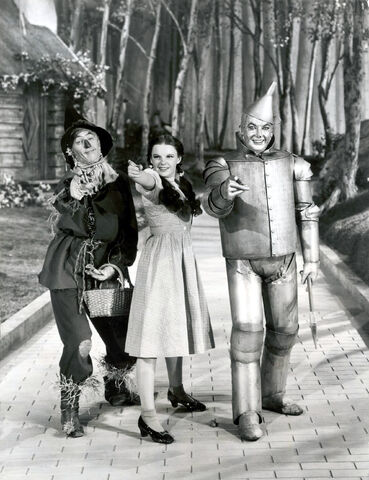File:Annex-garland-judy-wizard-of-oz-the 09.jpg