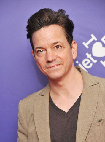 File:FrankWhaley.jpg