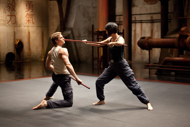 File:Mako and Raleigh.jpg