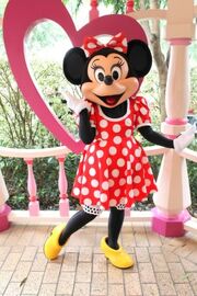 250px-Minnie HKDL.jpg
