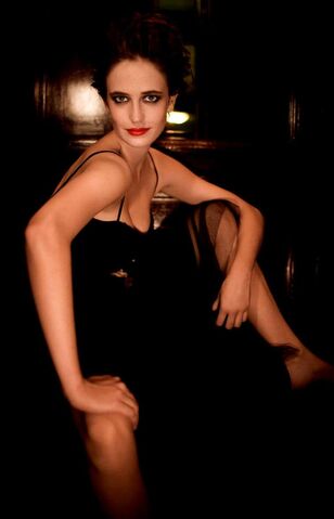File:Eva-by-night-eva-green-8023773-1920-1200.jpg