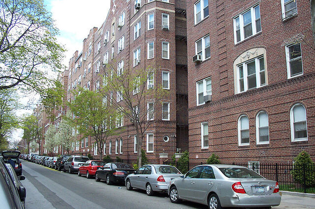 File:Queens.jpg