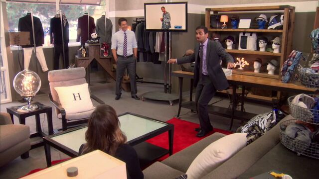 File:Rent-A-Swag 2.jpg