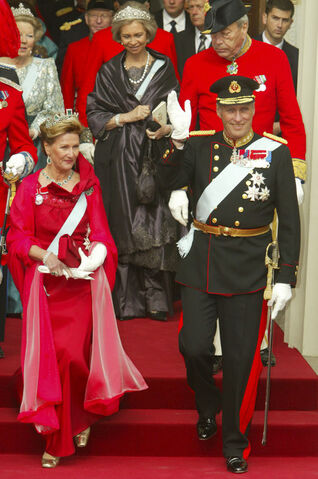File:RilandorWedding GodricRoberta.jpg