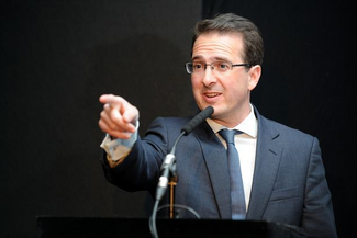 Owen Smith pointing