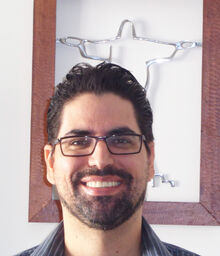 Cesar Headshot photograph