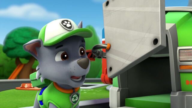File:PAW.Patrol.S01E15.Pups.Make.a.Splash.-.Pups.Fall.Festival.720p.WEBRip.x264.AAC 540473.jpg