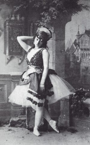 File:Esmeralda -Virginia Zucchi -1886.jpg