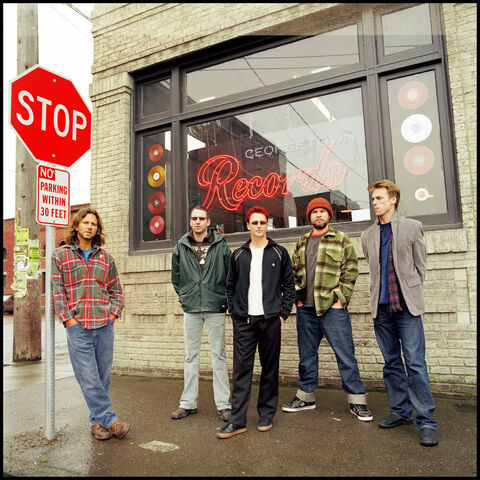 File:PearlJam2007 03.jpg