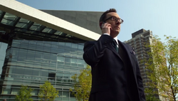 1x06 - Finch hearing.png