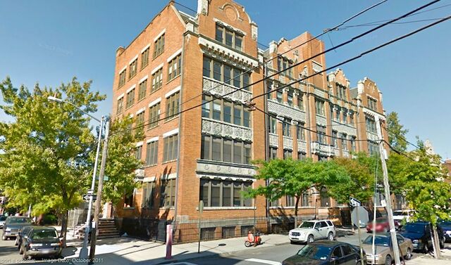 File:1x19 Taylor Carter's school.jpg