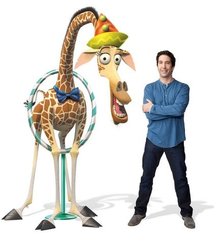 File:David Schwimmer with Melman at the Circus.jpg
