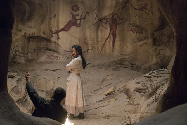 File:Hecate-and-ethan-apache-cave-ep05.jpg